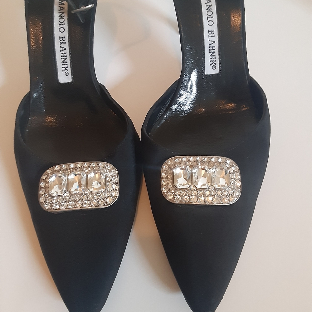 Manolo blahnik crystal ankle strap heels  sz 39.5 - Picture 3 of 13